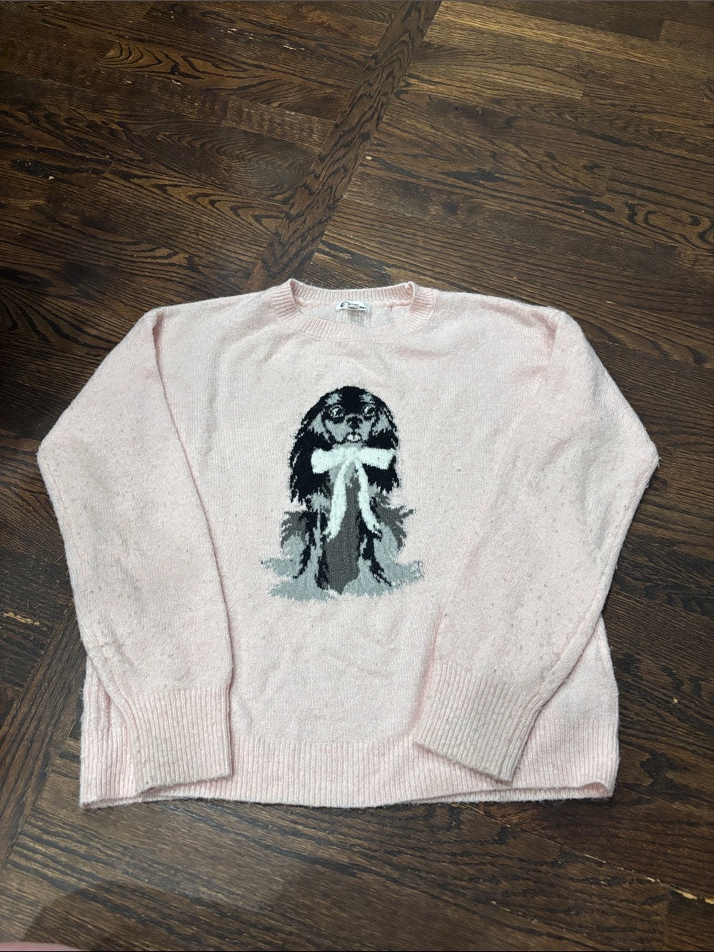 Cozy Pale Pink Crewneck Sweater with Dog Motif